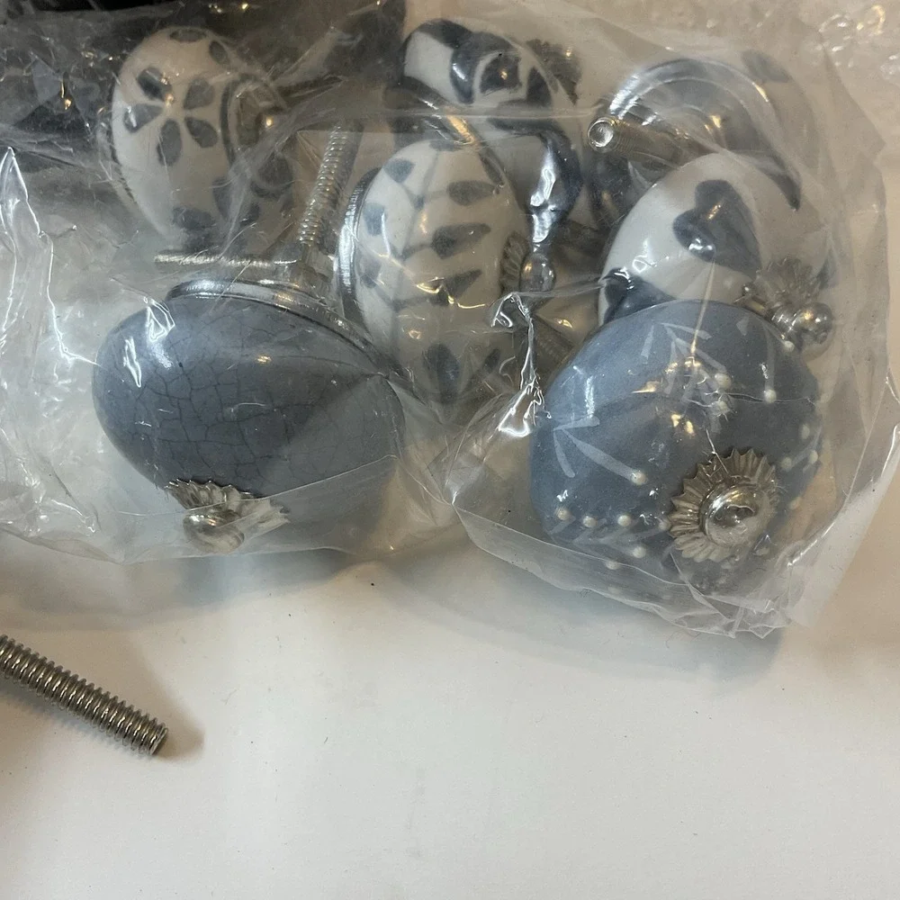 Vintage Porcelain Ceramic White Blue Pattern Drawer Cabinet Knobs Pulls Set Of 8